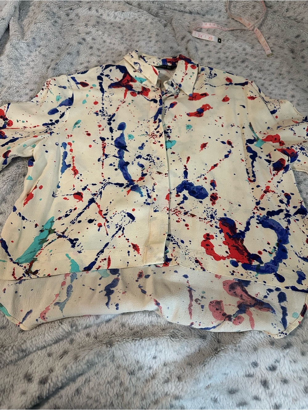 Zara Cream Button-Down Shirt with Blue, Red and Teal Paint-Splatter